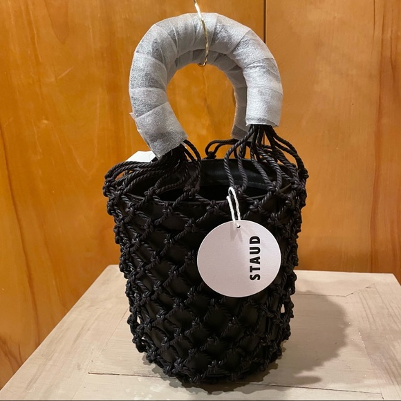NEW STAUD Moreau Bucket Bag Black - Picture 3 of 8